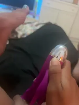 Babyshortty  live sex cam
