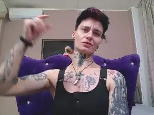 KennyVibe  live sex cam