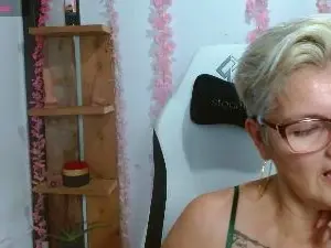 Bety_cum2  live sex cam