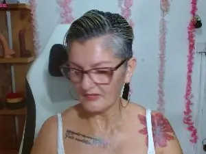 Bety_cum2  live sex cam