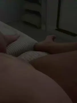 Nanou93  live sex cam