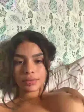 Babyhot684  live sex cam