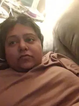 Melbaby752  live sex cam