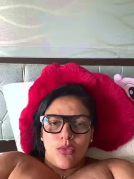 Sheilagomes  live sex cam