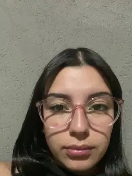 Bebitaaluu  live sex cam