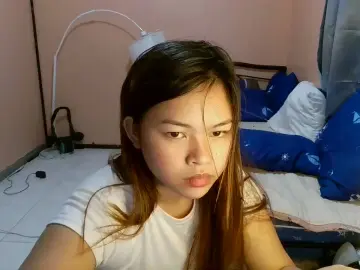 Urhot_slutgirl  live sex cam