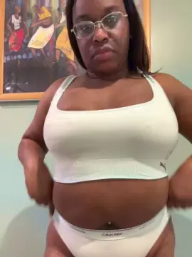 Raynesszs28  live sex cam