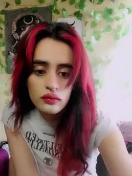Sofiatrans6  live sex cam