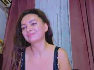 KittyWooW  live sex cam