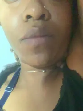 Luluz6  live sex cam