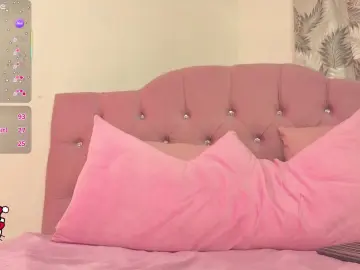 SAAYA_TAY  live sex cam