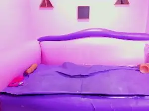 Im_a_slut  live sex cam