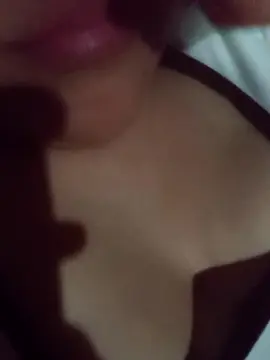 Lara385  live sex cam