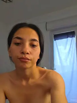 Emylia50  live sex cam
