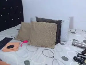 Estefanyrc  live sex cam