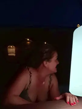 Matti8268  live sex cam