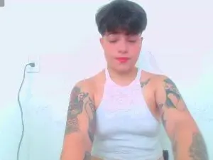 Mitsuha_small  live sex cam
