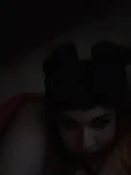Rosenrooot  live sex cam