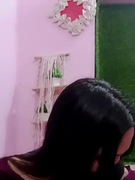 Sassy_Aastha  live sex cam