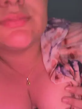 Velvett_xxx  live sex cam
