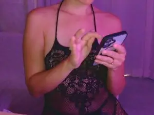 Sofiavixen  live sex cam
