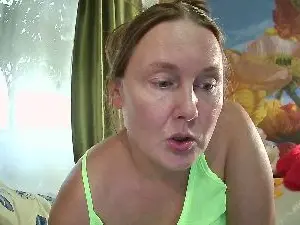 Yoursexkroshka  live sex cam