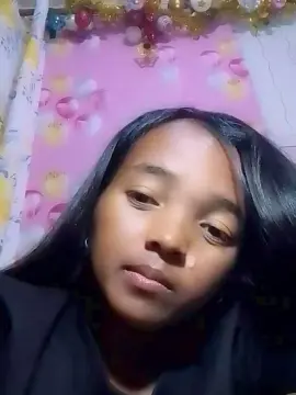 Elisah7  live sex cam