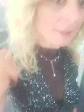 Furydanse  live sex cam