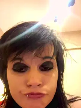Mastershousepet  live sex cam