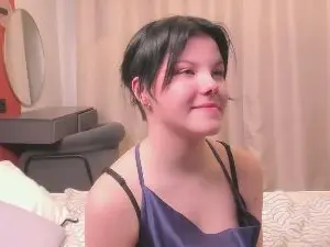 LianneRetzlaff  live sex cam