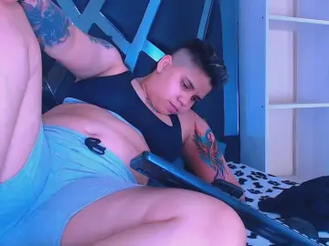 LiliKaren  live sex cam