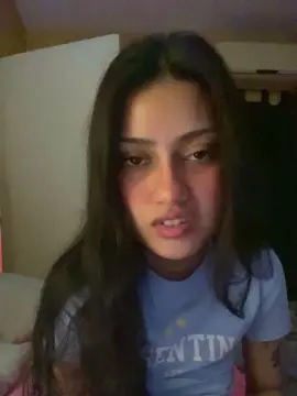 Kamm27  live sex cam