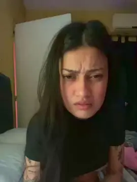Kamm27  live sex cam