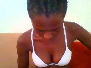 Africanbella  live sex cam