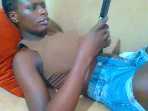 Africanbella  live sex cam