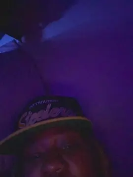 BurntLingLing  live sex cam