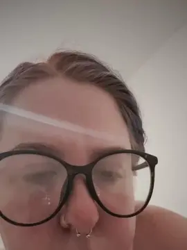 Lilyfae_xo  live sex cam