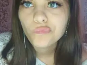 VeniceTeigen  live sex cam