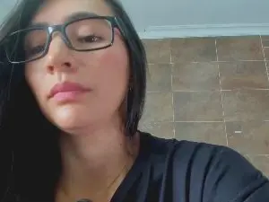 Conie_jones  live sex cam