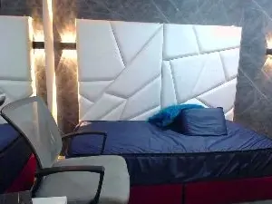 Shanel_black  live sex cam