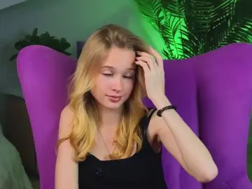 AnaOdwyer  live sex cam