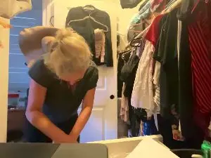 Lolomi  live sex cam