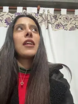Parejitafox  live sex cam