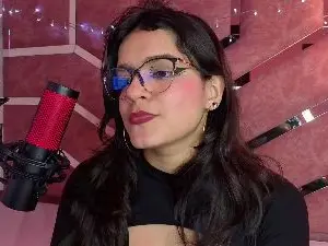 ValerieKay  live sex cam