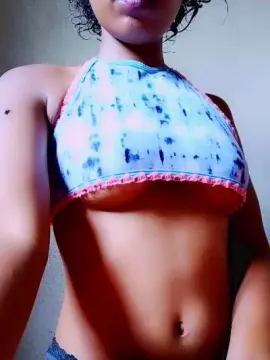 Avrilas  live sex cam