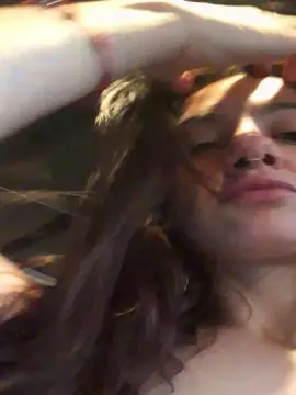 Fumona33  live sex cam