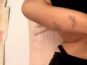 GigiChateau  live sex cam