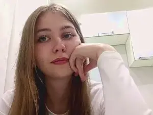 LinneaAndrae  live sex cam