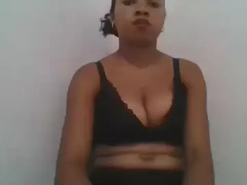 Raissasexy42  live sex cam