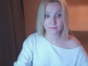 RamonaTordsen  live sex cam